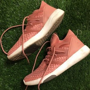 Reebok Women’s Pink Hayasu Track Shoe